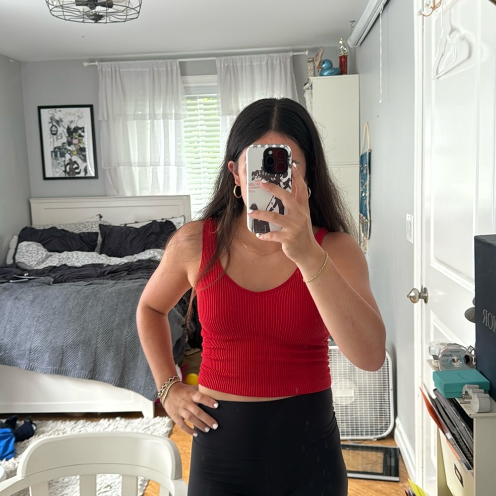 red altar’d state tank top size small